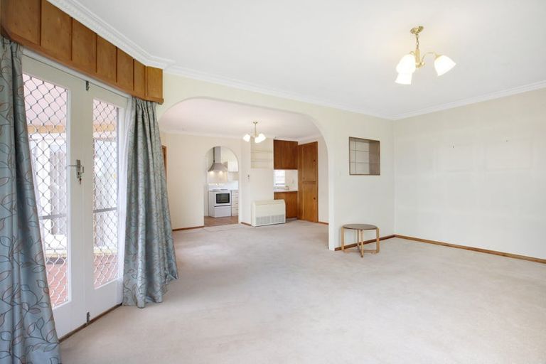 Photo of property in 25 Erin Crescent, Mairehau, Christchurch, 8013