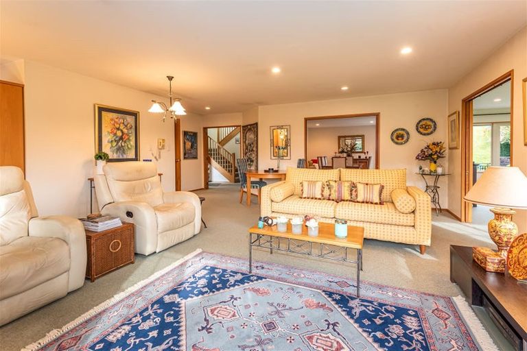 Photo of property in 7 Tavistock Place, Russley, Christchurch, 8042