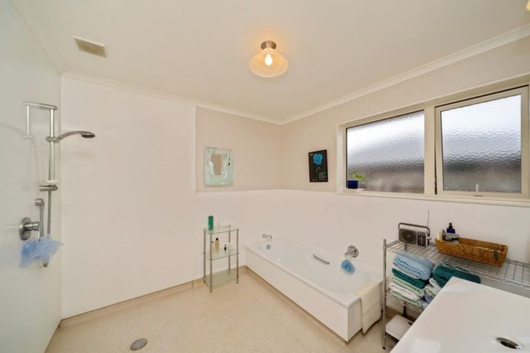 Photo of property in 34 Montague Grove, Stratford, 4332