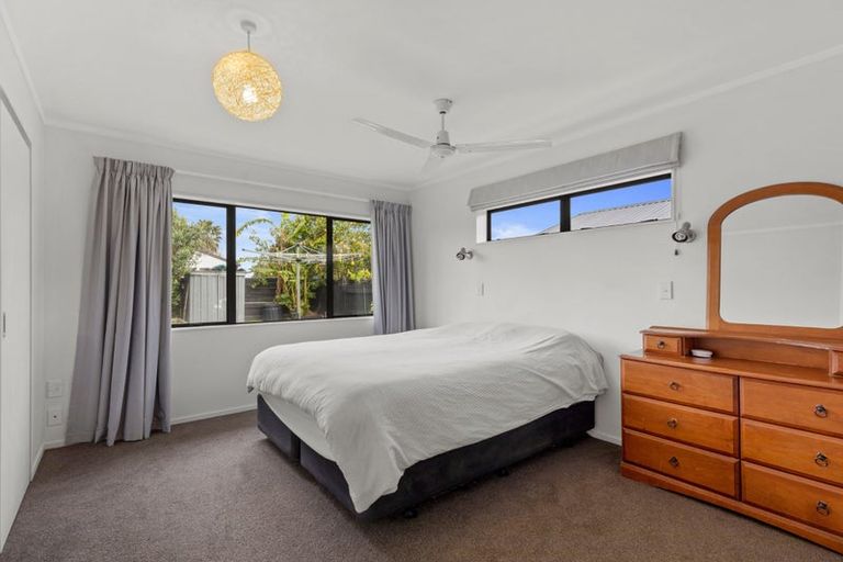 Photo of property in 55 Kane Road, Papamoa Beach, Papamoa, 3118