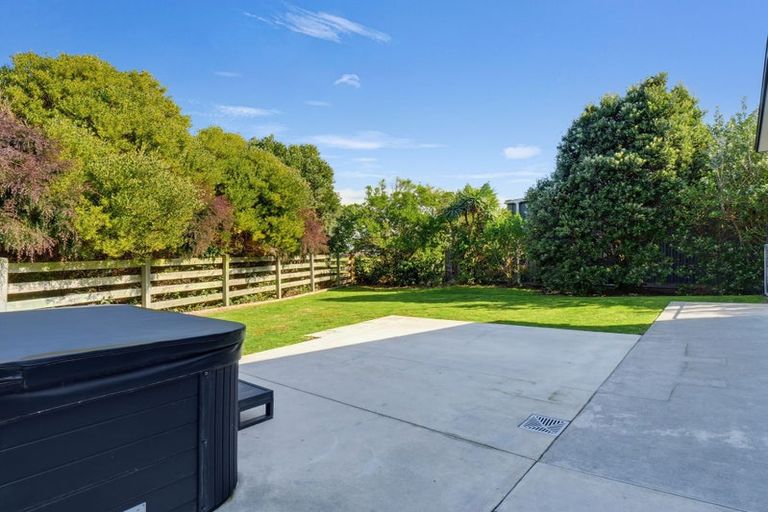 Photo of property in 9 Golf Vue Place, Castlecliff, Whanganui, 4501