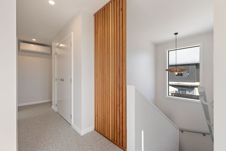 Photo of property in 10 Mangatainoka Lane, Awapuni, 4412