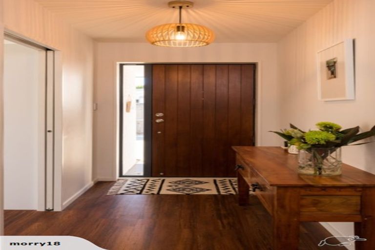 Photo of property in 5 Whitby Close, Waikawa, Picton, 7220