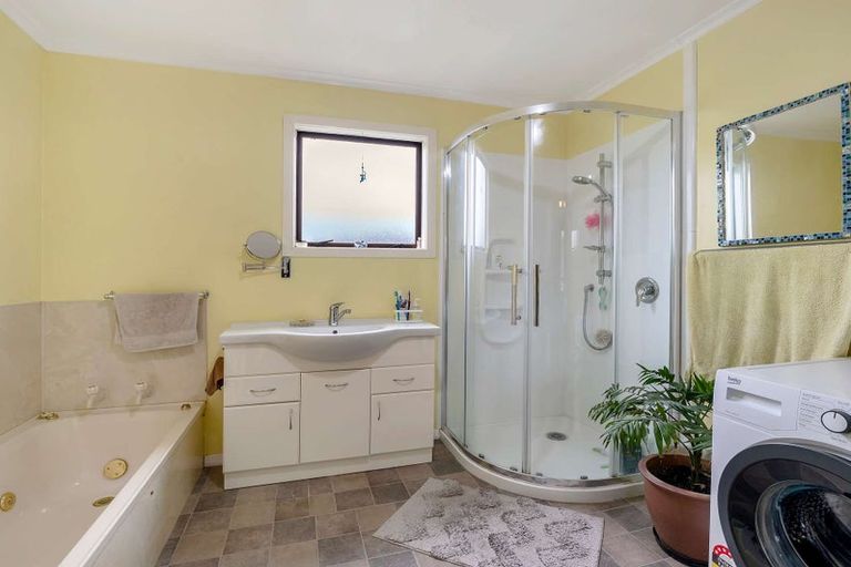 Photo of property in 10 Omanu Street, Koitiata, Whanganui, 4581