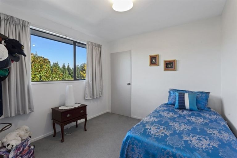 Photo of property in 22 Styx River Place, Spencerville, Christchurch, 8083