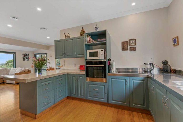 Photo of property in 365 Oneriri Road, Kaiwaka, 0573