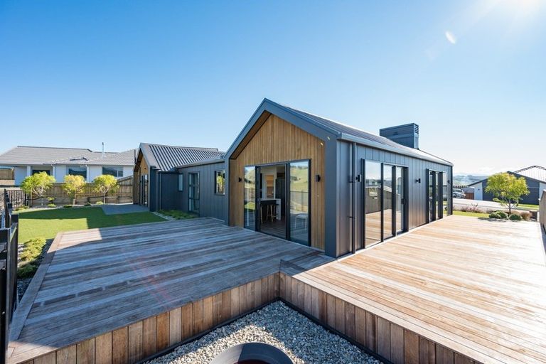 Photo of property in 49 Katania Heights, Brightwater, 7022