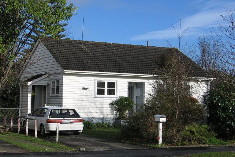 Photo of property in 11 Anderson Street, Hokowhitu, Palmerston North, 4410