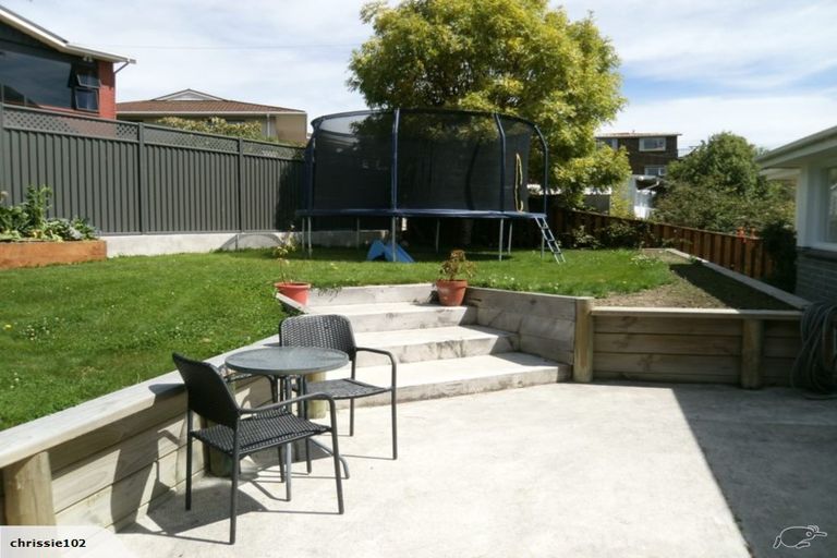 Photo of property in 72 Wilson Road, Balclutha, 9230