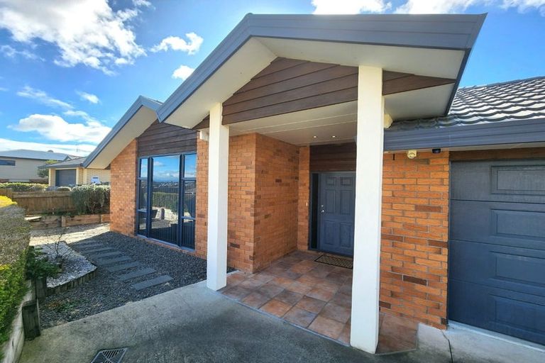Photo of property in 45 Oteki Park Drive, Welcome Bay, Tauranga, 3112
