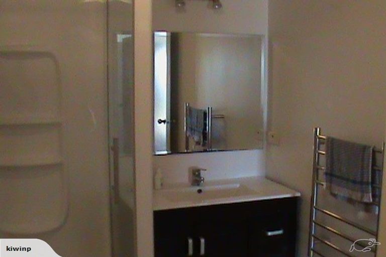 Photo of property in 1/167 Mokoia Road, Birkenhead, Auckland, 0626