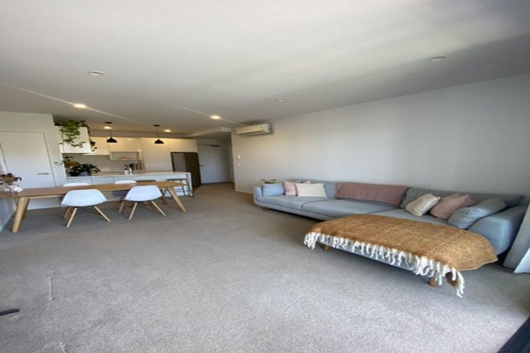 Photo of property in 3/81g Mapou Road, Hobsonville, Auckland, 0616