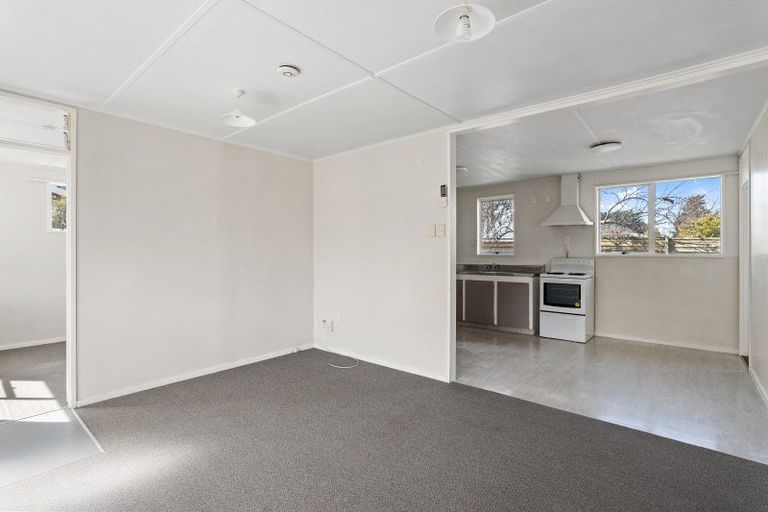 Photo of property in 59a Kuaka Crescent, Bromley, Christchurch, 8062