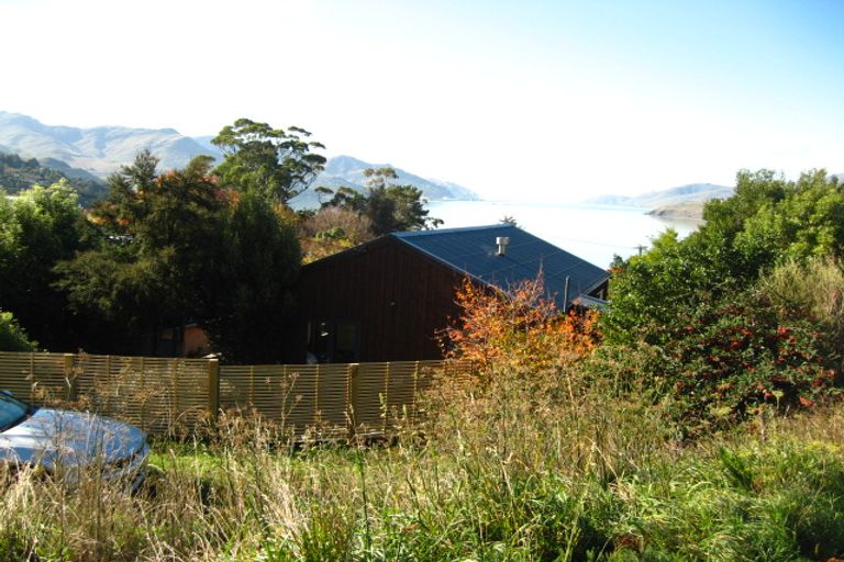 Photo of property in 1 Cholmondeley Lane, Governors Bay, 8971