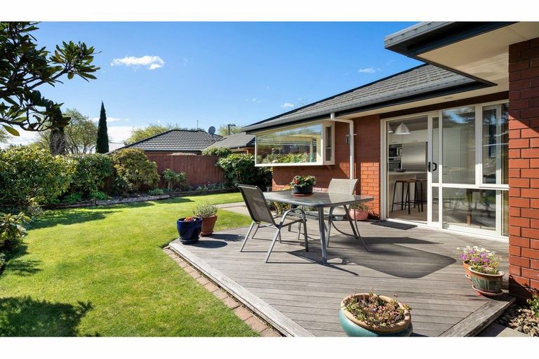 Photo of property in 130b Fisher Avenue, Beckenham, Christchurch, 8023