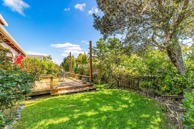 Photo of property in 42 Fidelis Avenue, Snells Beach, 0920