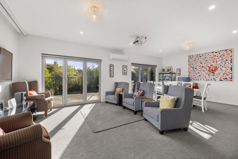 Photo of property in 6 Riverglen Drive, Haruru, 0204