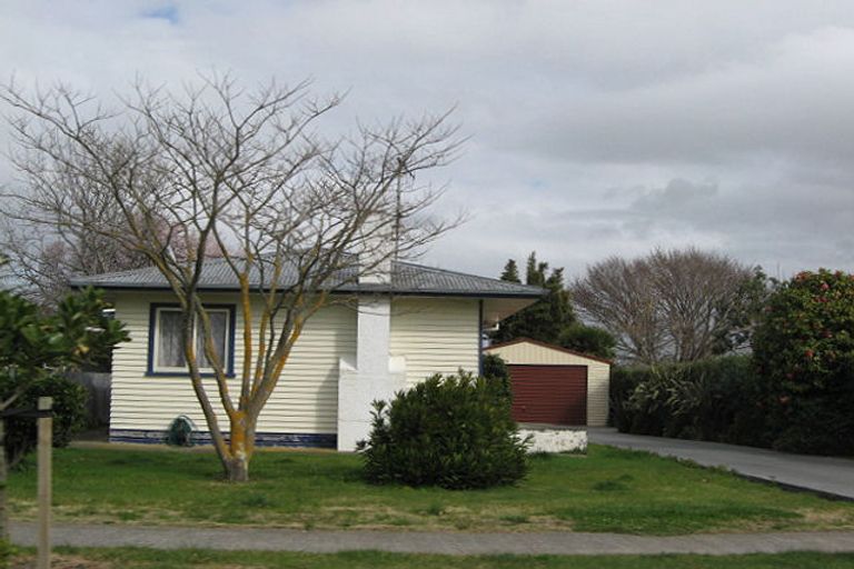 Photo of property in 8 Hyla Road, Haumoana, 4102