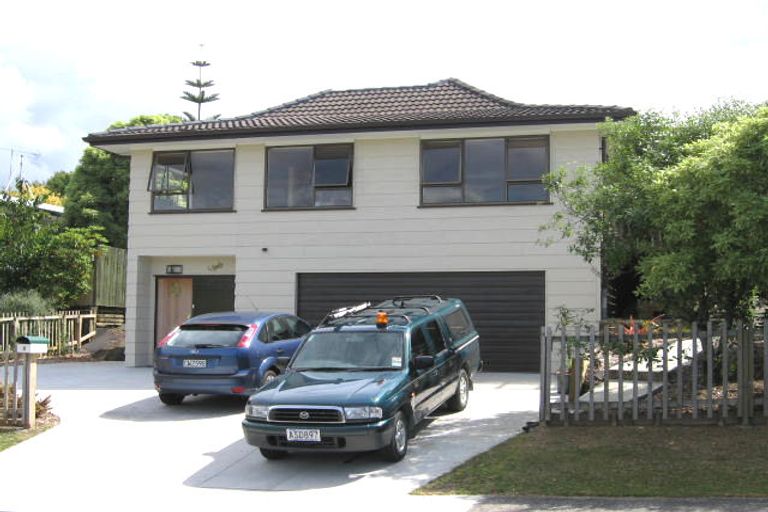 Photo of property in 4 Sunburst Lane, Torbay, Auckland, 0630