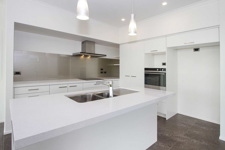 Photo of property in 37 Wallace Road, Hobsonville, Auckland, 0616