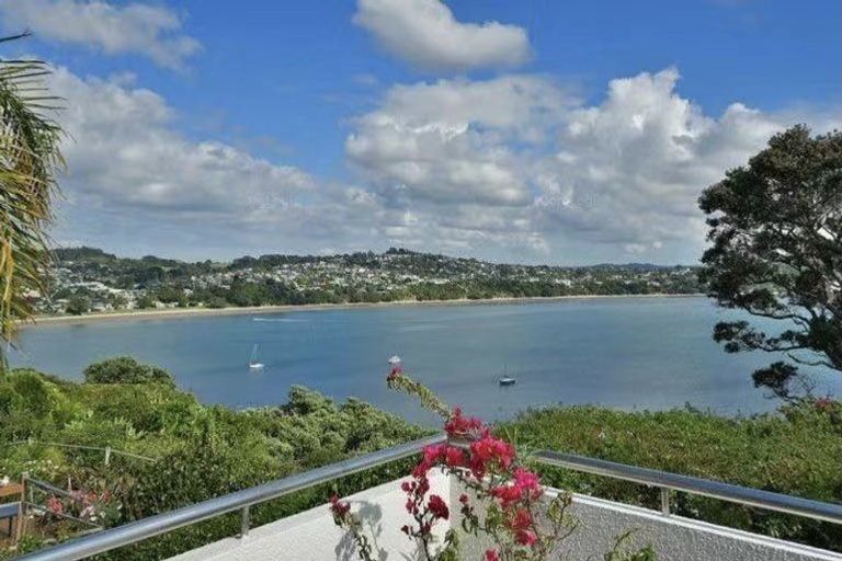 Photo of property in 74 Ardern Avenue, Stanmore Bay, Whangaparaoa, 0932