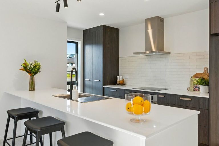 Photo of property in 166 Clifford Road, Lake Grassmere, Seddon, 7285