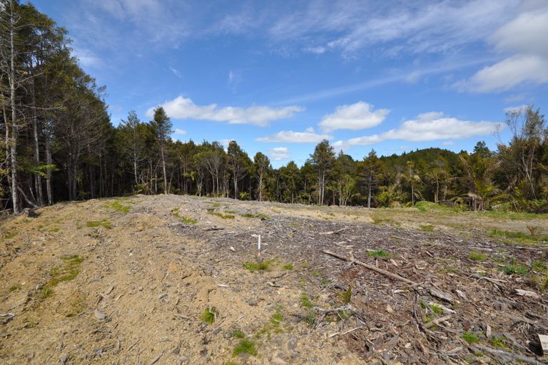 Photo of property in 551 Krippner Road, Puhoi, Silverdale, 0994