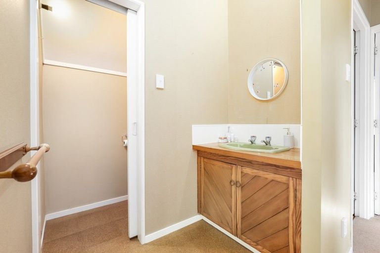 Photo of property in 175 Tuhikaramea Road, Dinsdale, Hamilton, 3204