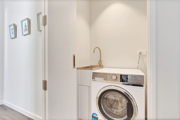 Photo of property in 4/212 Cashel Street, Christchurch Central, Christchurch, 8011