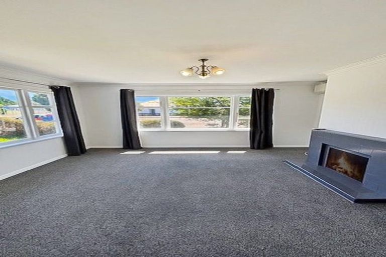 Photo of property in 340 High Street, Dannevirke, 4930