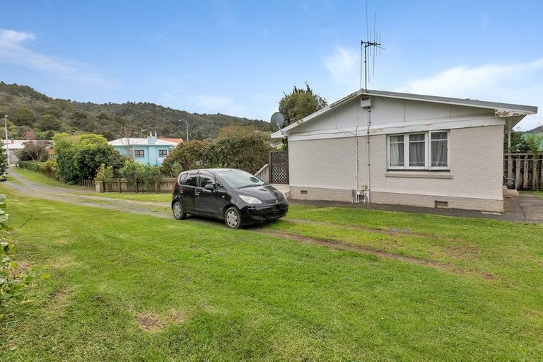 Photo of property in 327 Western Hills Drive, Avenues, Whangarei, 0110