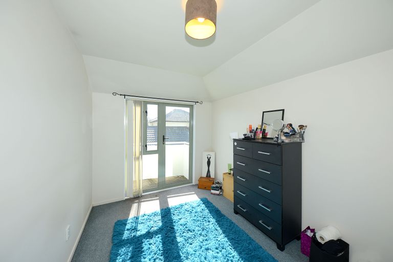 Photo of property in 2/64a Alexandra Street, Richmond, Christchurch, 8013