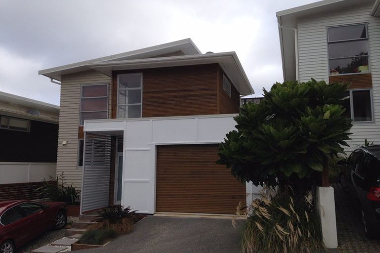 Photo of property in 3 Tiketike Way, Brooklyn, Wellington, 6021