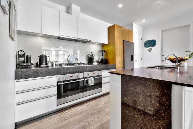 Photo of property in Il Casino Apartments, 704/38 Jessie Street, Te Aro, Wellington, 6011