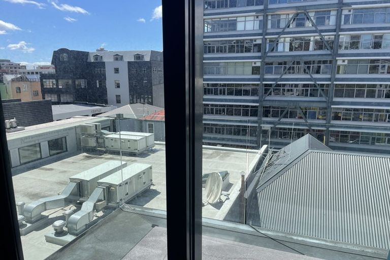Photo of property in Dual Apartments, 406/142 Vivian Street, Te Aro, Wellington, 6011