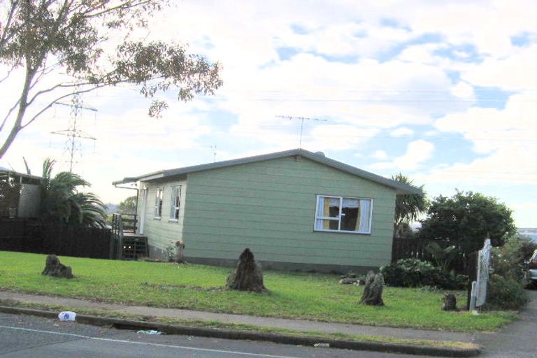 Photo of property in 128 Boundary Road, Clover Park, Auckland, 2019