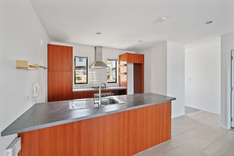 Photo of property in 17/42 Holly Street, Avondale, Auckland, 1026