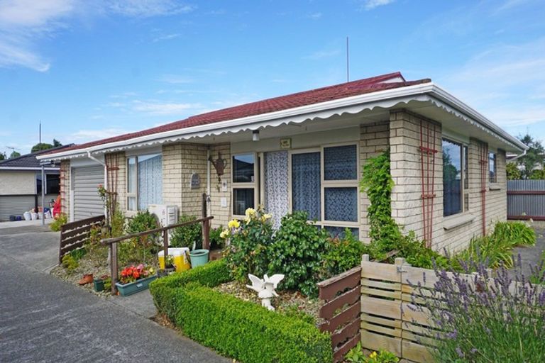 Photo of property in 65 Martin Street, Strathern, Invercargill, 9812