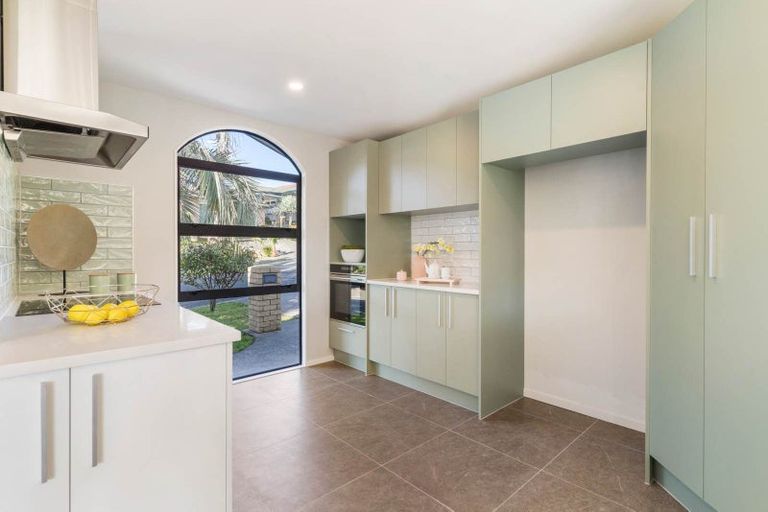 Photo of property in 21 Elan Place, Stanmore Bay, Whangaparaoa, 0932