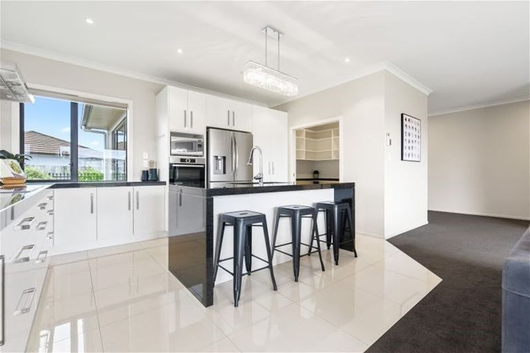 Photo of property in 8 Platina Place, Flagstaff, Hamilton, 3210