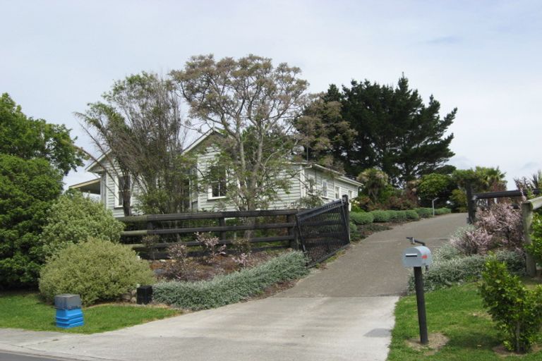 Photo of property in 50 Freshfields Road, Waimauku, 0812