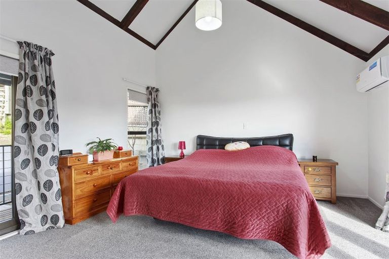 Photo of property in 140 Soleares Avenue, Mount Pleasant, Christchurch, 8081