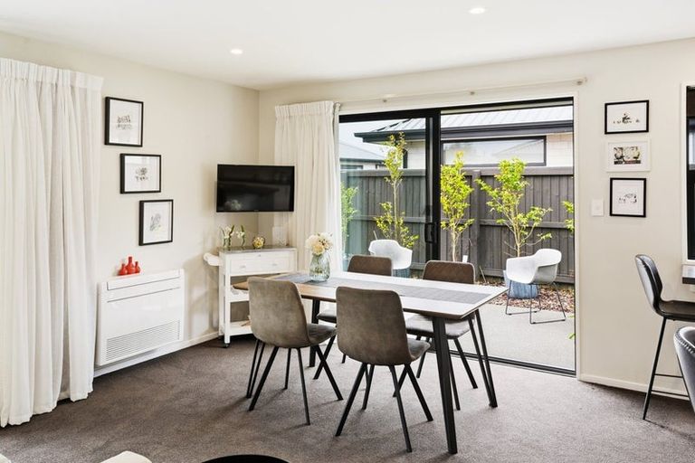 Photo of property in 902 Cashmere Road, Halswell, Christchurch, 8025