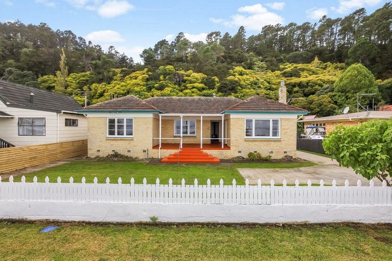 Photo of property in 616 Tararu Sh25 Road, Thames, 3500