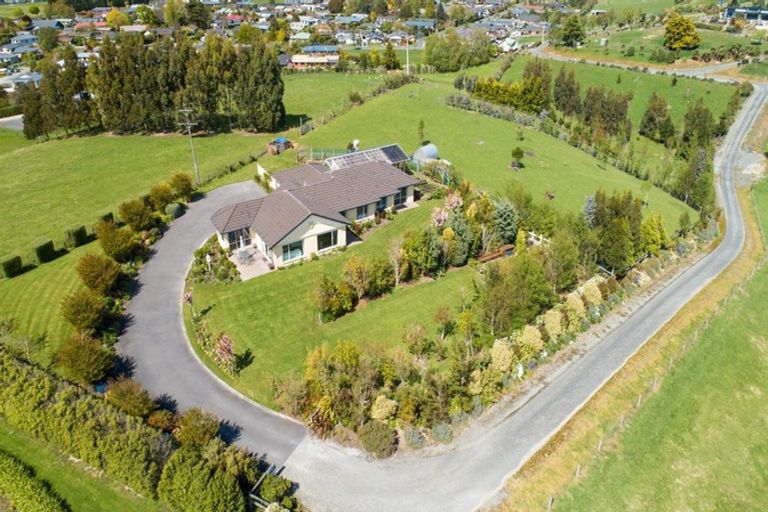 Photo of property in 21 Willow Lane, Gore, 9710