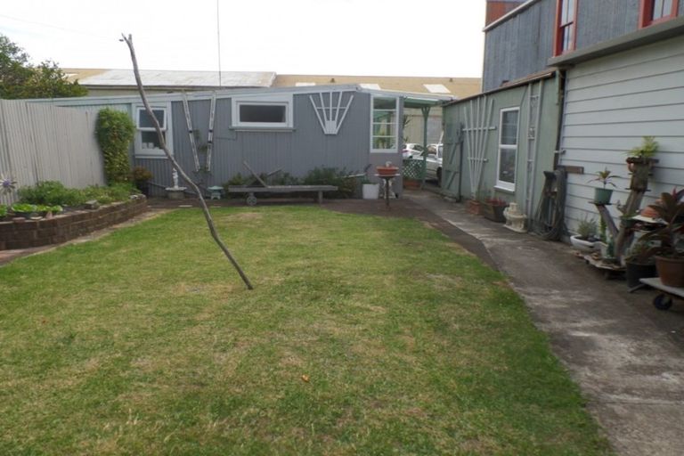 Photo of property in 727 Pollen Street, Thames, 3500