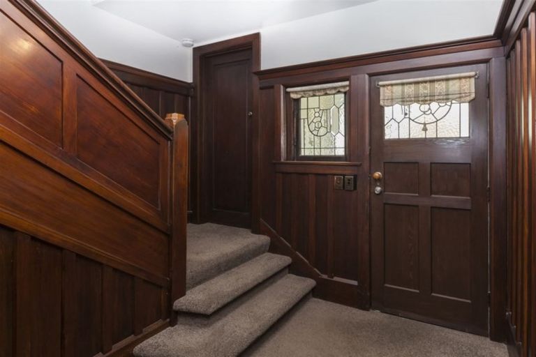 Photo of property in 152 North Parade, Richmond, Christchurch, 8013