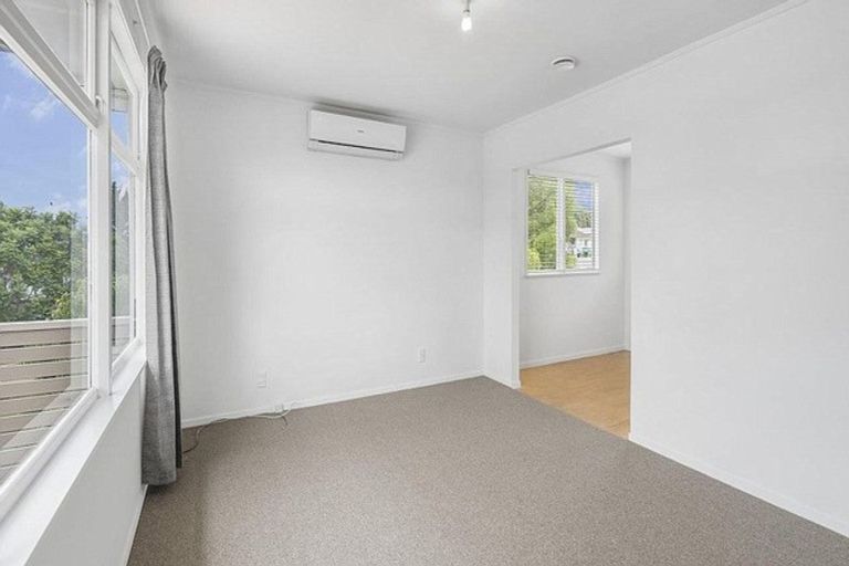 Photo of property in 14 Frangipani Avenue, Manurewa, Auckland, 2102