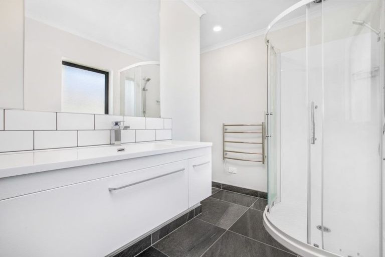 Photo of property in 4 Rays Way, Tuakau, 2121