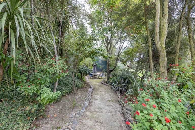 Photo of property in 1640 Cust Road, Cust, 7471